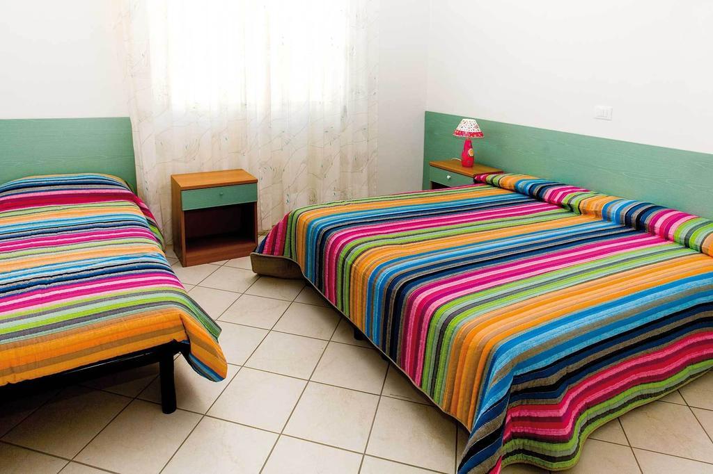 Residence Stella Polare بيبيوني الغرفة الصورة